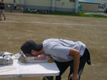 2009/08/09・第2回アミューズ工房運動会・粉飴探し・05