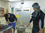 餅つき・15